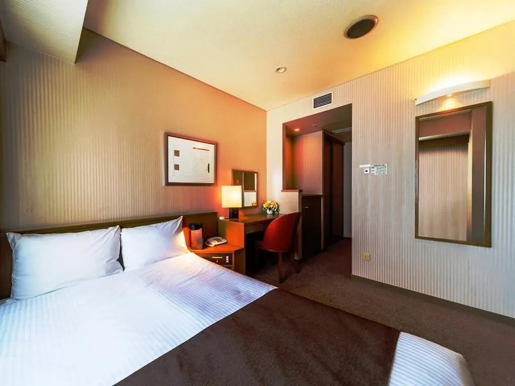 Nest Hotel Sapporo Odori 3*,